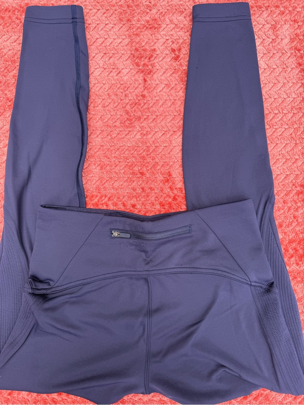 Lululemon Performance High-Waist Leggings Deep Navy size 6 perfect condition
